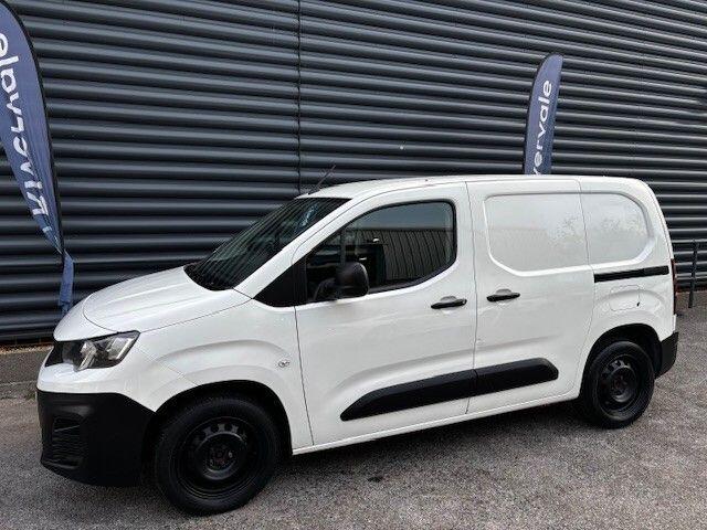Peugeot Partner image 1